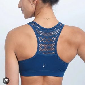 Zyia bomber bra